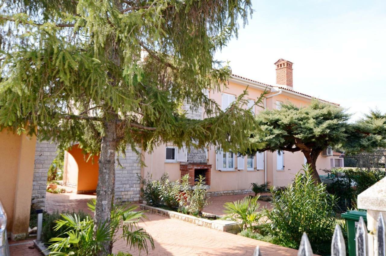Villa Di Te Nema Pula Ngoại thất bức ảnh