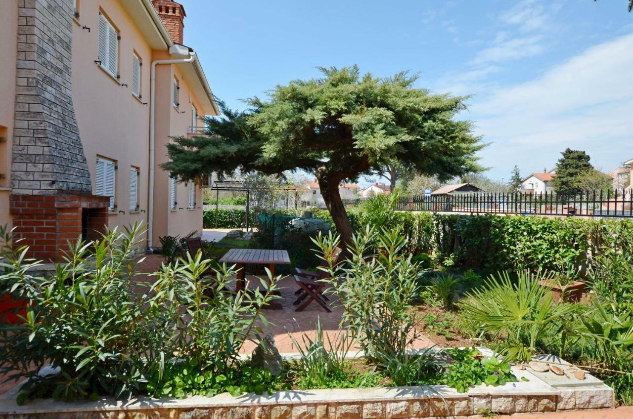 Villa Di Te Nema Pula Ngoại thất bức ảnh