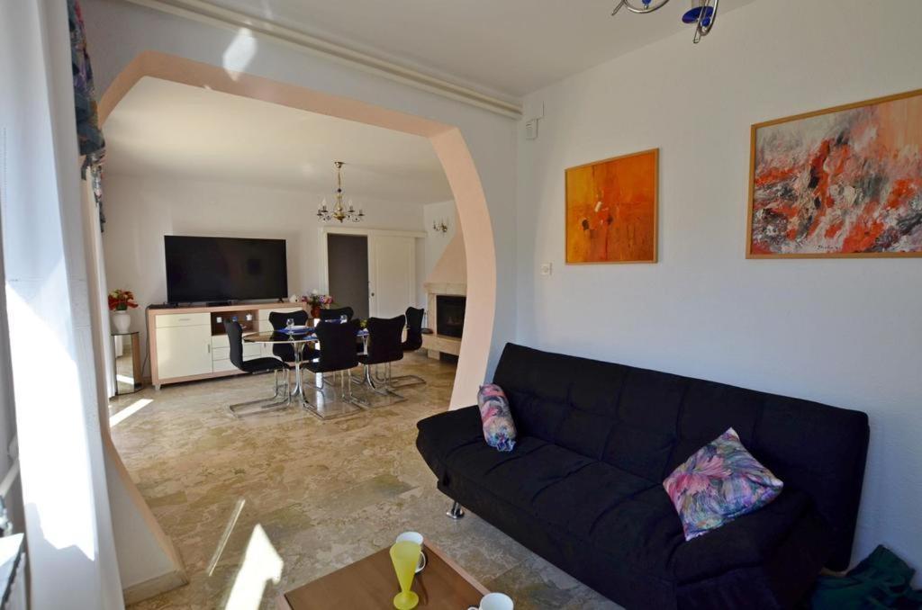 Villa Di Te Nema Pula Ngoại thất bức ảnh