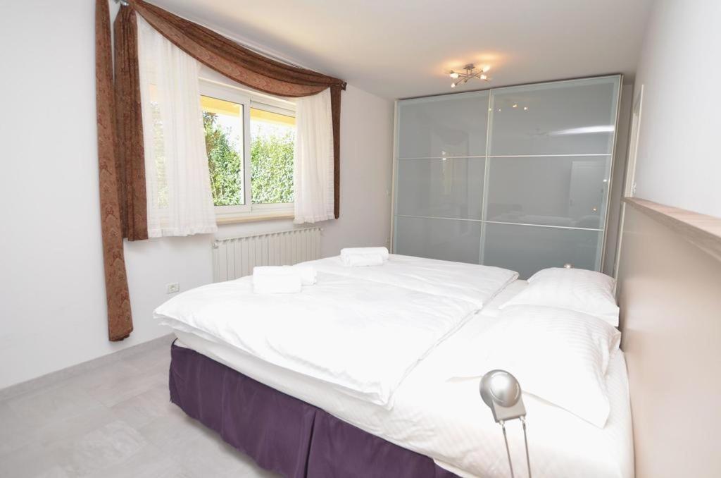 Villa Di Te Nema Pula Ngoại thất bức ảnh